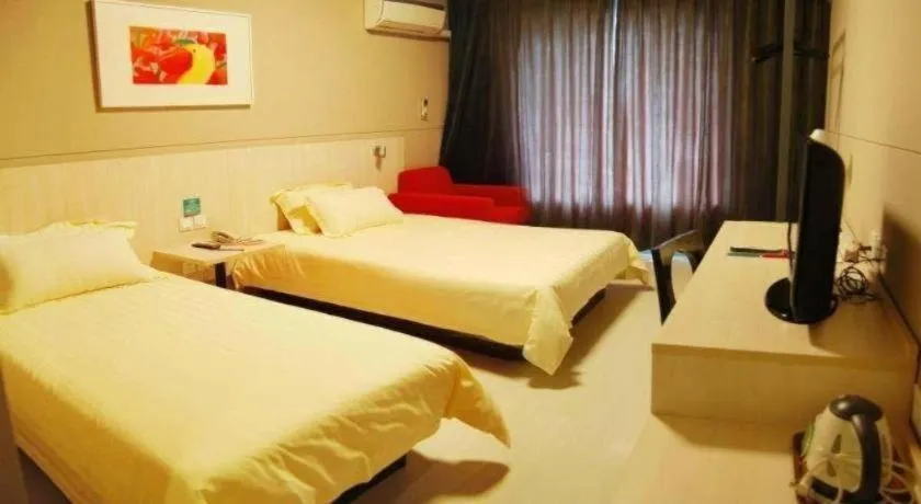 Bed in Jinjiang Inn Jinhua Binhong Road