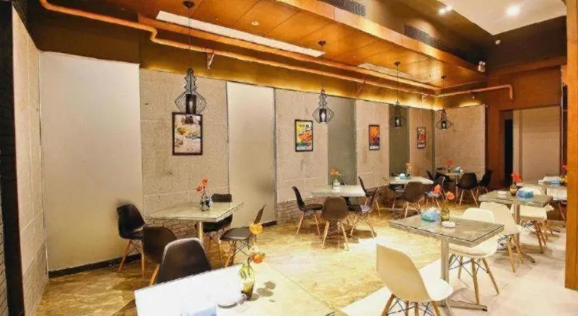 Jinjiang Inn Xi'an Zhonglou North Street Metro Station