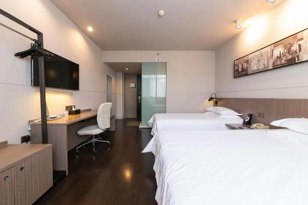 Bed in Jinjiang Inn Xi'an Zhonglou North Street Metro Station