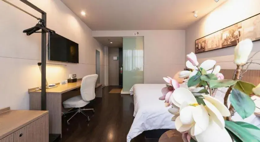 Bed in Jinjiang Inn Xi'an Zhonglou North Street Metro Station Bed in Jinjiang Inn Xi'an Zhonglou North Street Metro Station