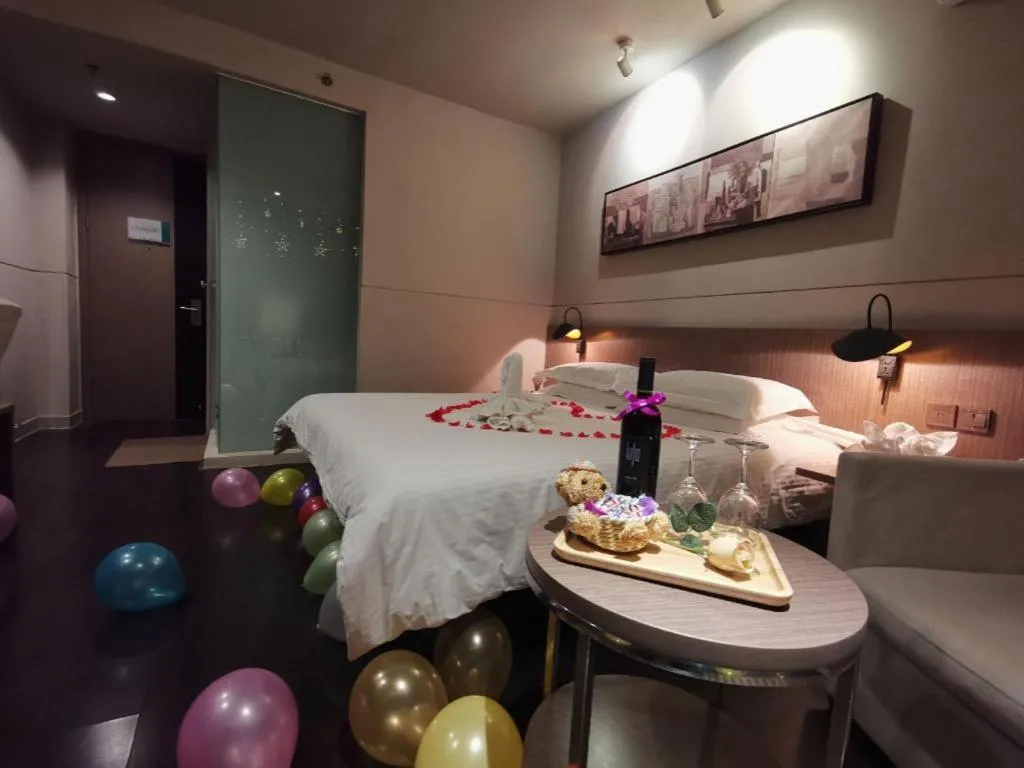 Bed in Jinjiang Inn Xi'an Zhonglou North Street Metro Station