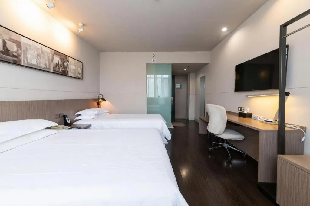 Bed in Jinjiang Inn Xi'an Zhonglou North Street Metro Station