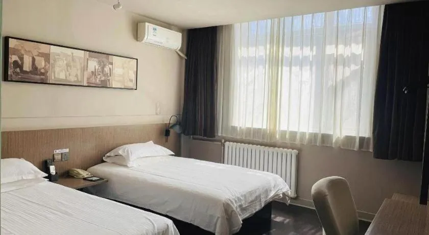 Bed in Jinjiang Inn Xi'an Zhonglou North Street Metro Station