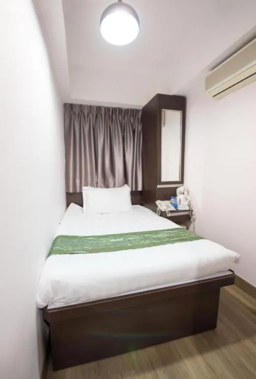 Bed in Metroplace Olympic