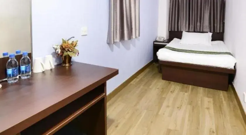 Bed in Metroplace Olympic Bed in Metroplace Olympic