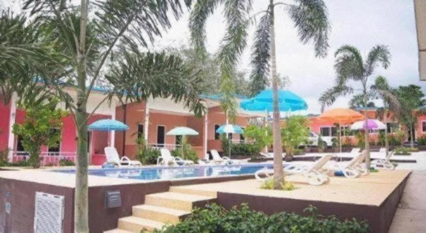 At night Airport Resort