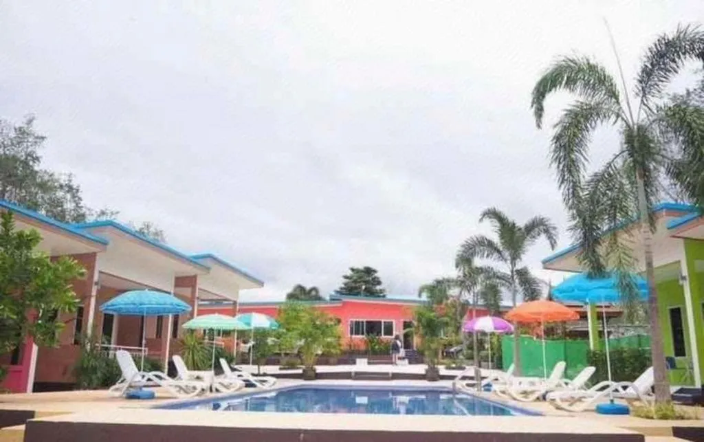 At night Airport Resort