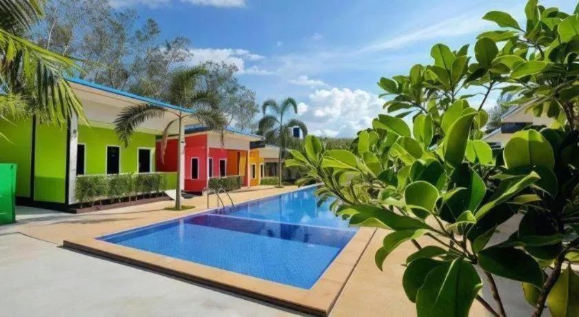 At night Airport Resort