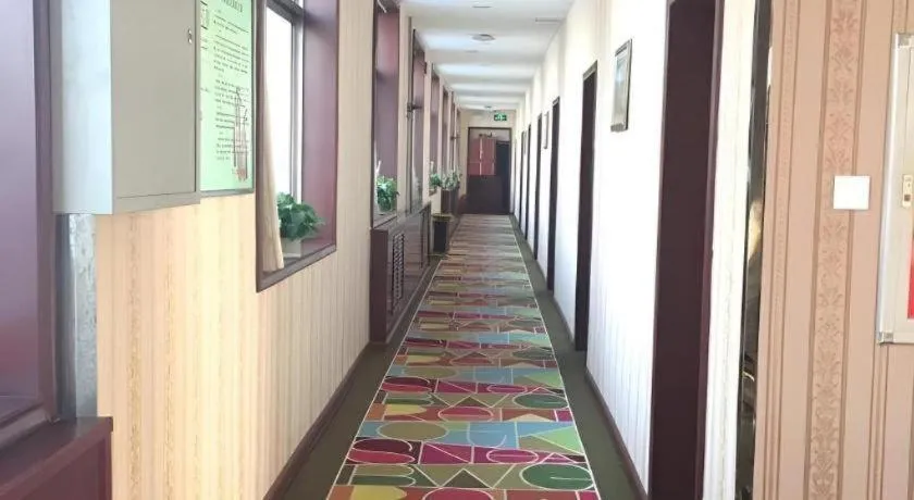 Shell Hotel Taiyuan South Railway Station New Southeast Bus Station