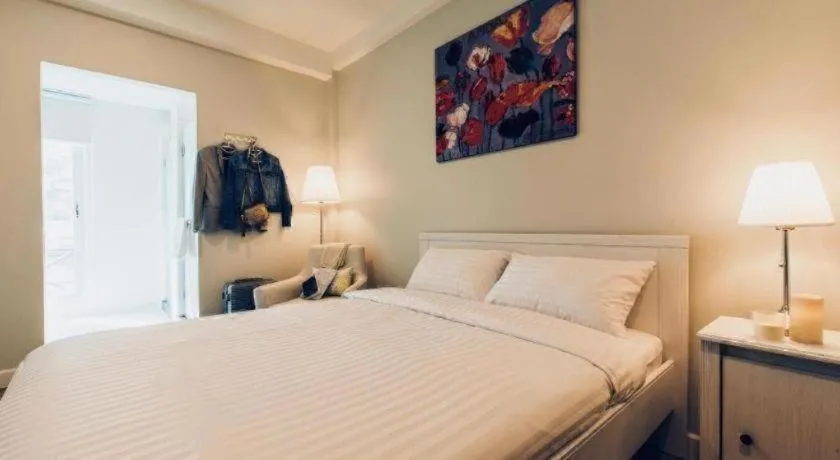 Bed in Chamberlain Bangkok