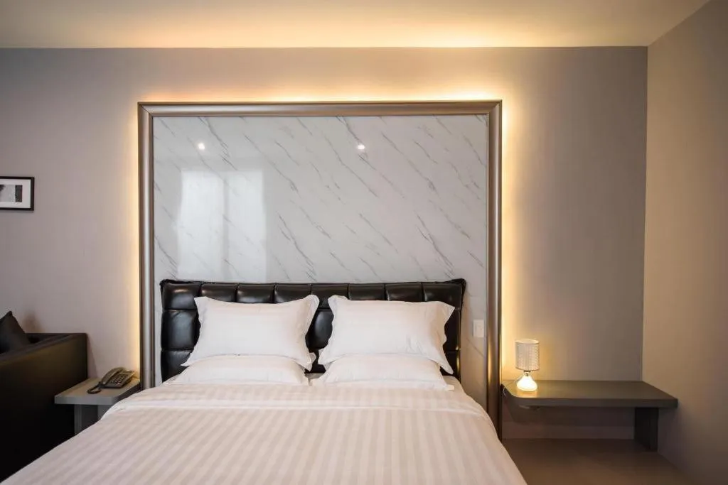 Bed in The Valen Resort