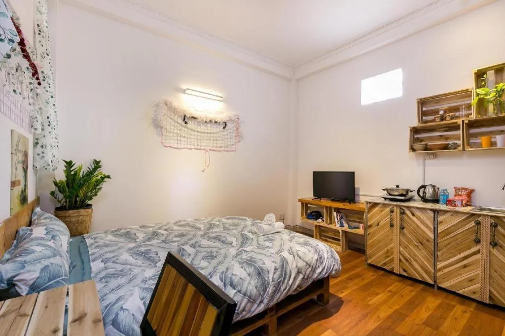 Bed in 1991 HOME SAI GON