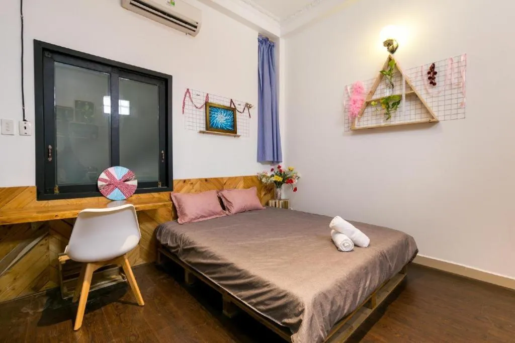 Bed in 1991 HOME SAI GON