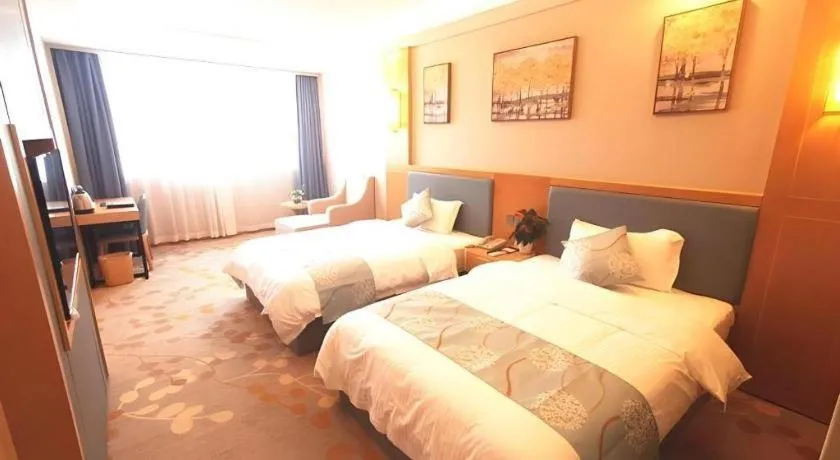 Bed in GreenTree Inn Guiyang Wudang District High-speed Railway East Station