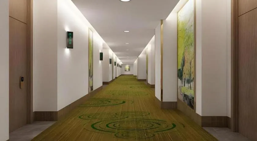 GreenTree Inn Guiyang Wudang District High-speed Railway East Station