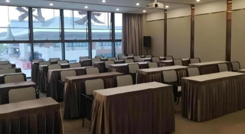 GreenTree Inn Guiyang Wudang District High-speed Railway East Station