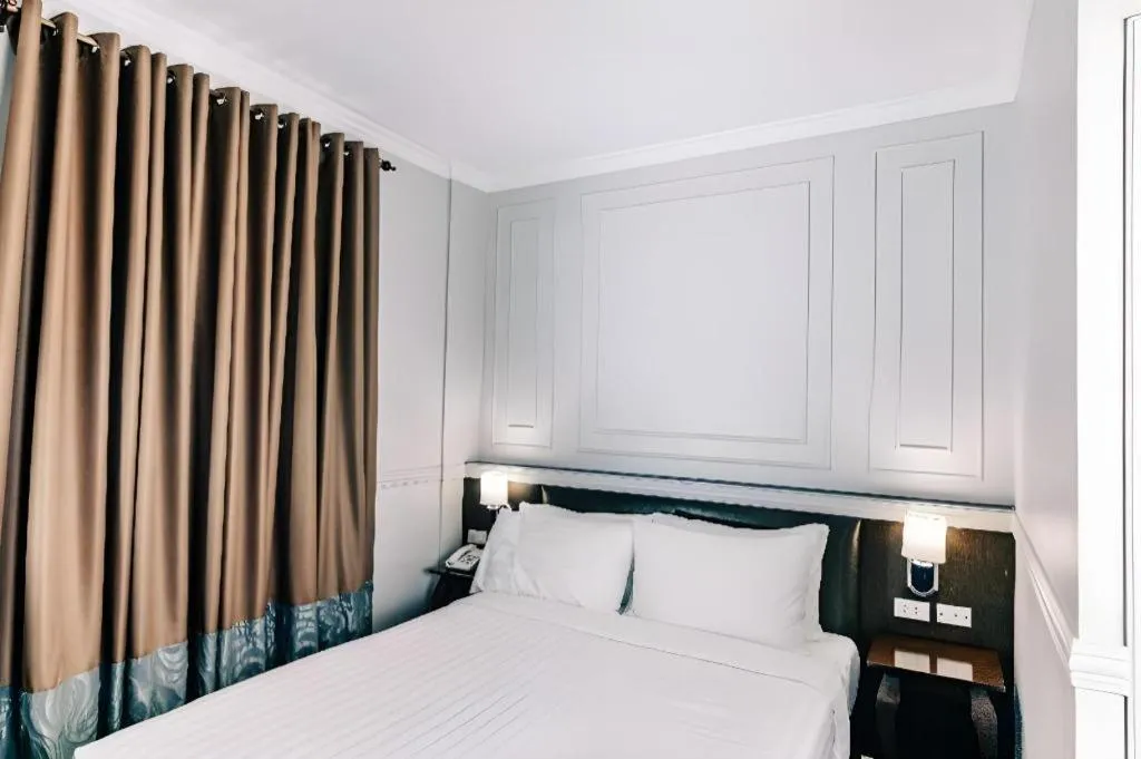 Bed in Hotel San Marco Davao