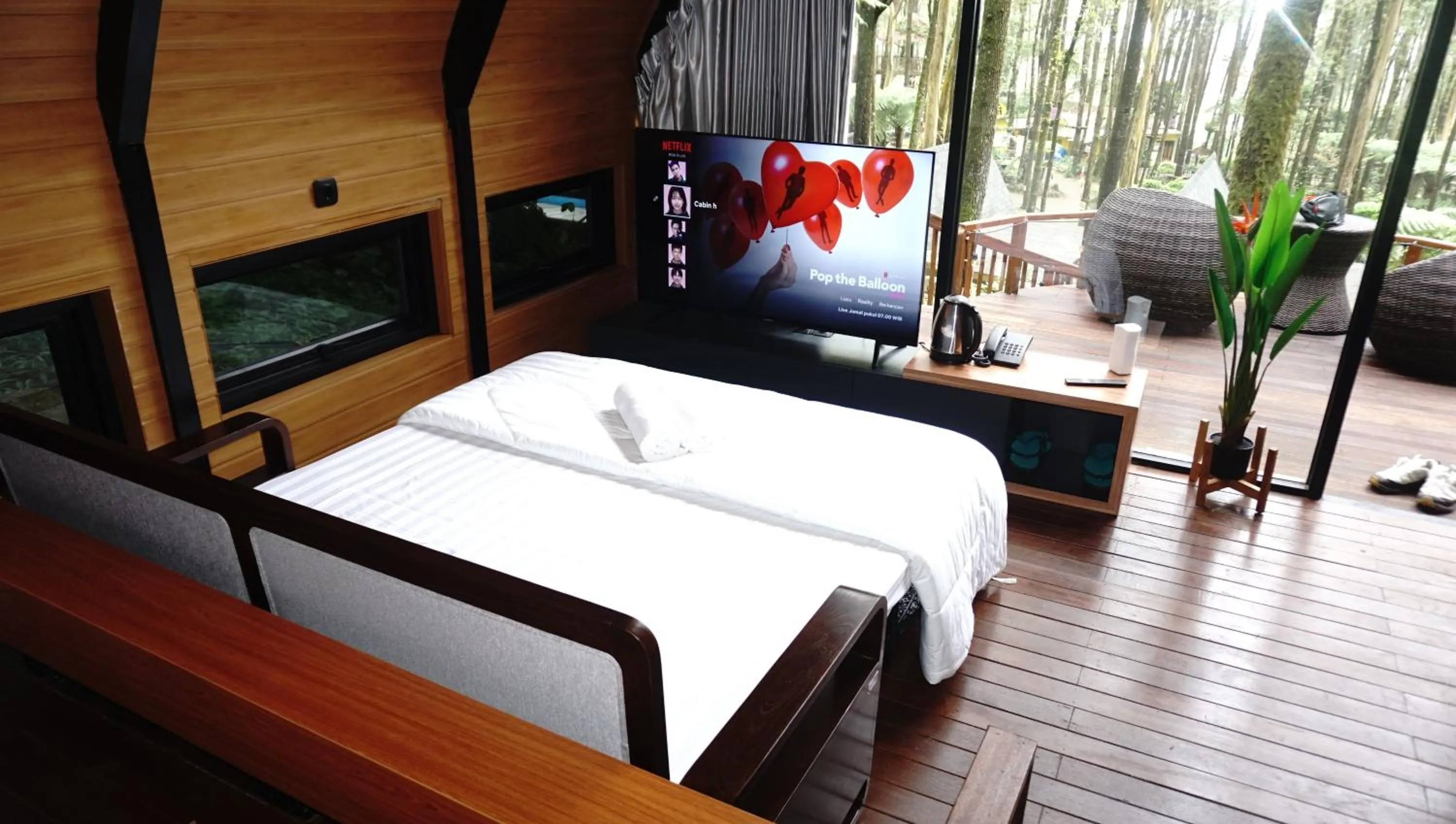 Bed in Kopeng Treetop Adventure Park
