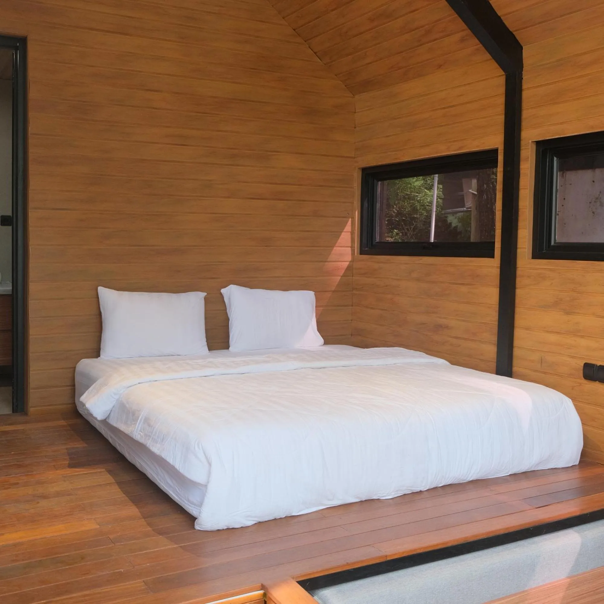 Bed in Kopeng Treetop Adventure Park