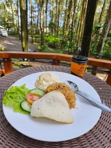 Breakfast in Kopeng Treetop Adventure Park