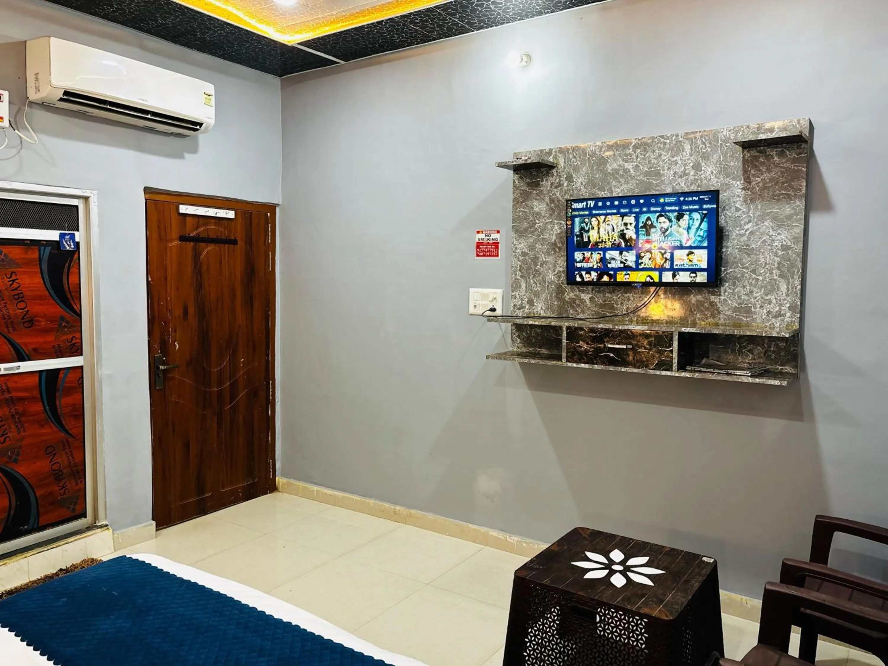 Lobby or reception in Hotel O Suryavanshi Palace