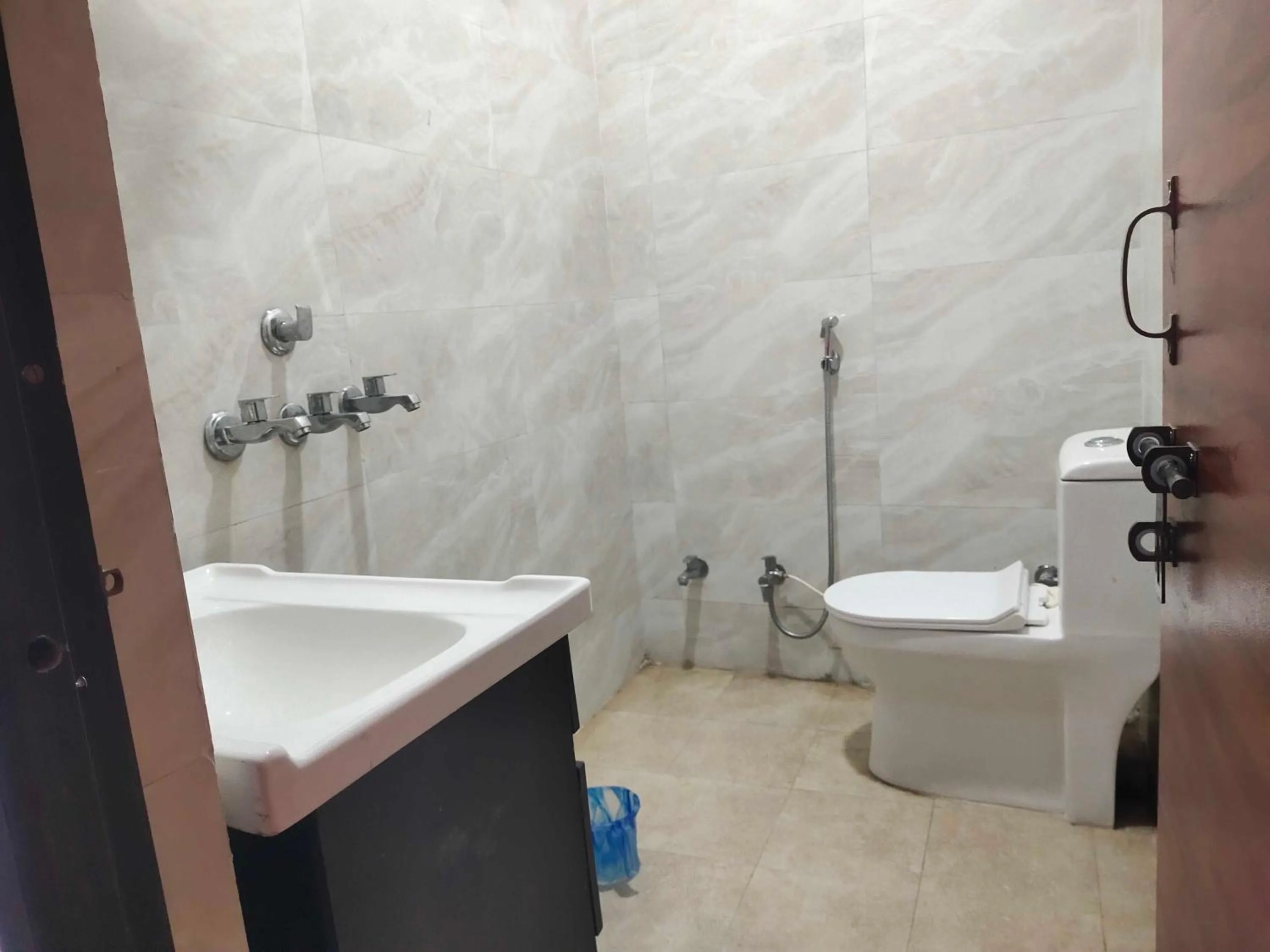 Bathroom in Hotel O Suryavanshi Palace