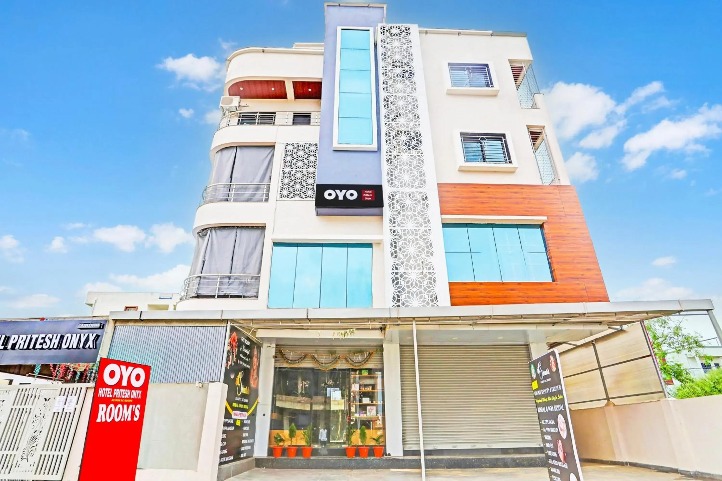 Facade/entrance in Hotel O Pritesh Onyx Facade/entrance in Hotel O Pritesh Onyx