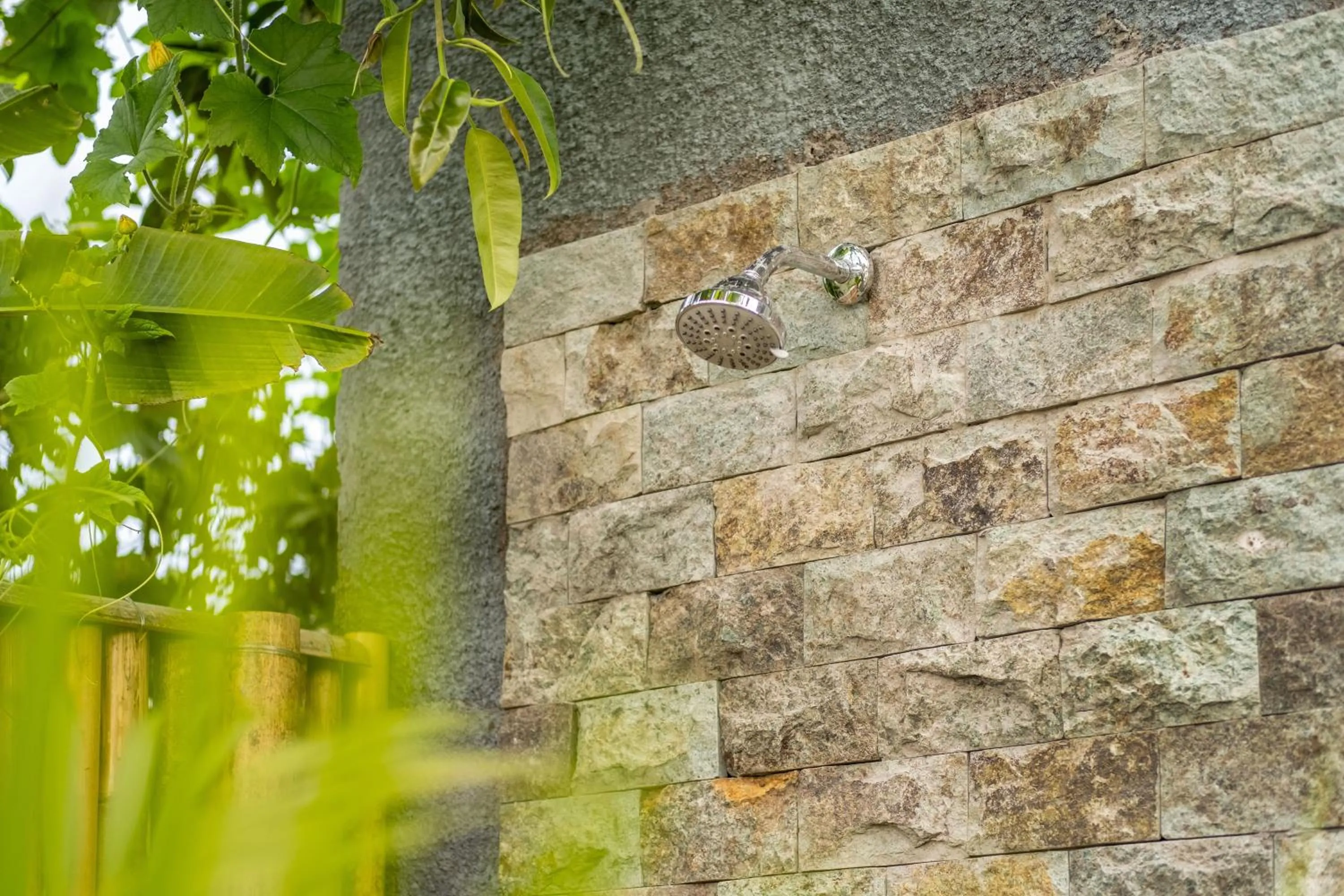 Shower in Cove Dmali