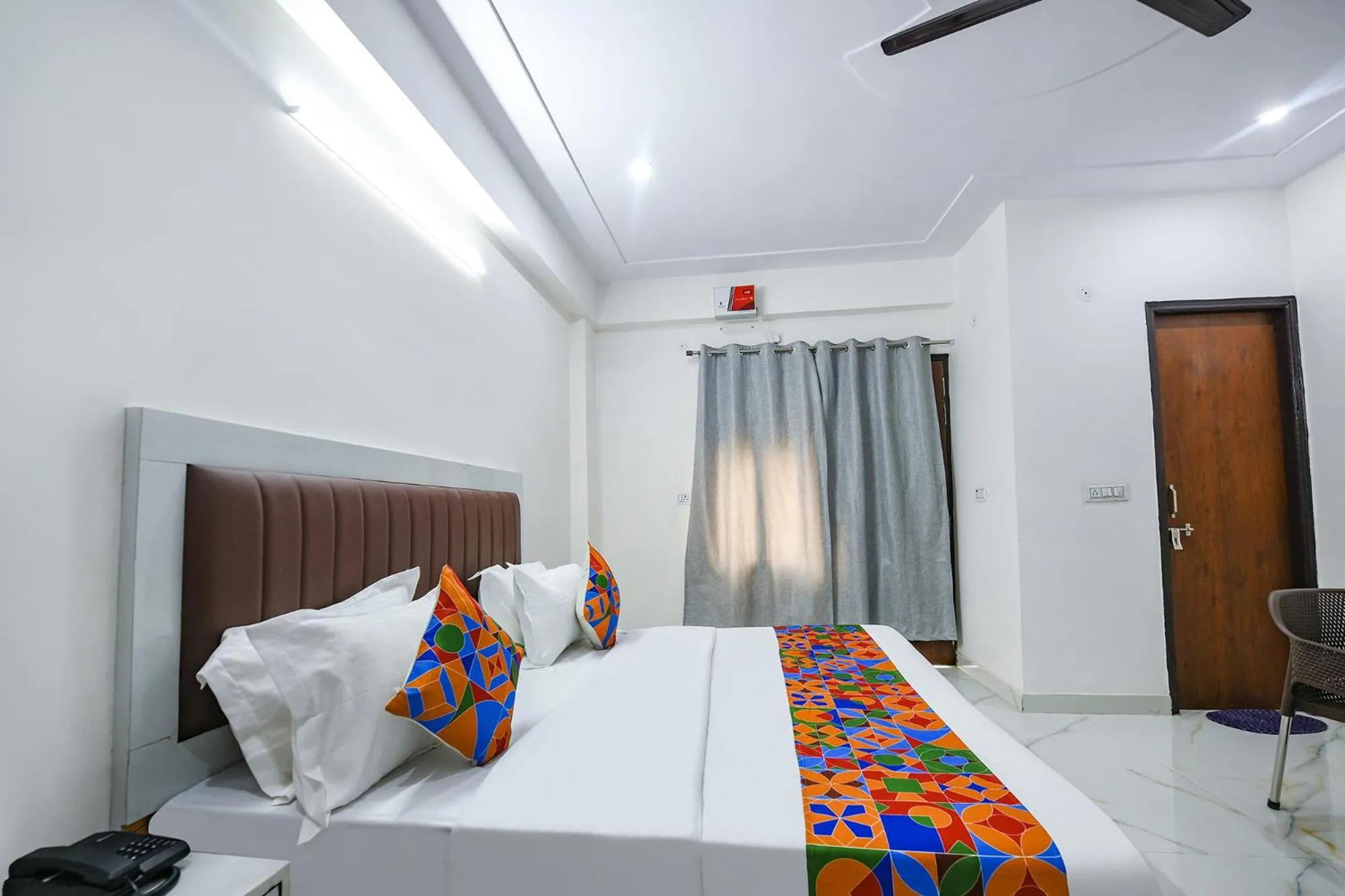 Bed in FabHotel The Yashobhumi Near Yashobhoomi Convention Centre