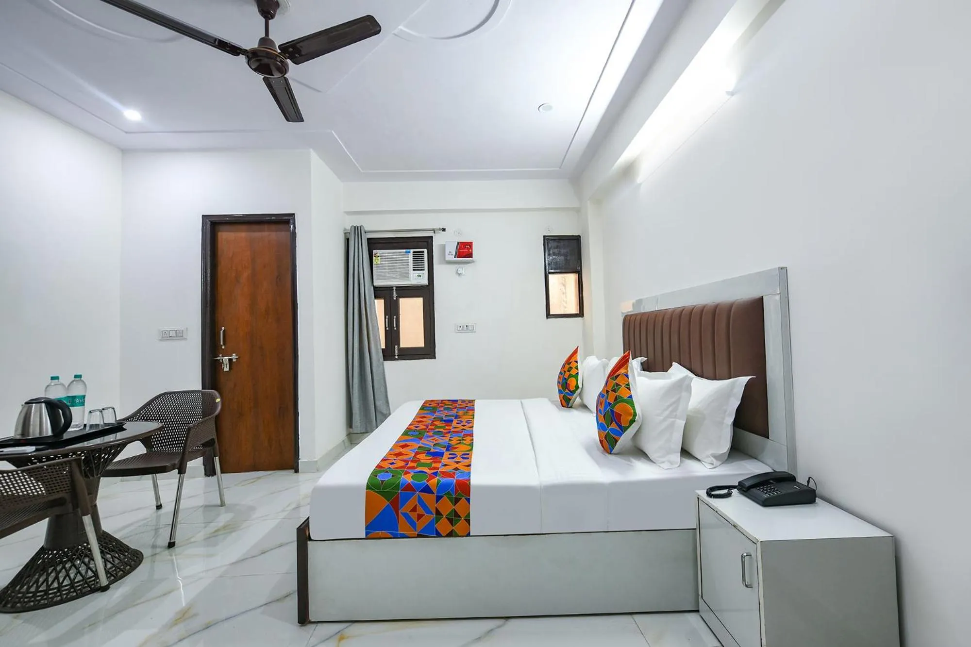 Bed in FabHotel The Yashobhumi Near Yashobhoomi Convention Centre