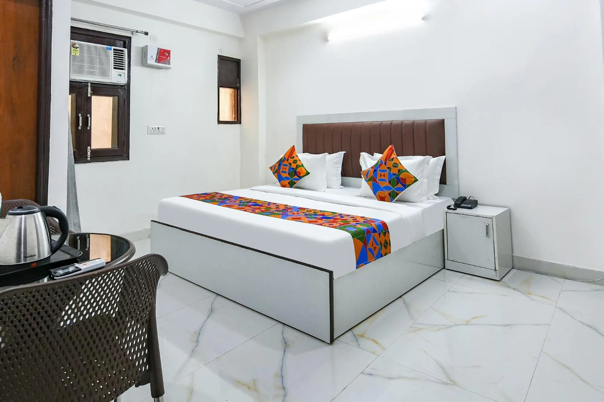 Bed in FabHotel The Yashobhumi Near Yashobhoomi Convention Centre