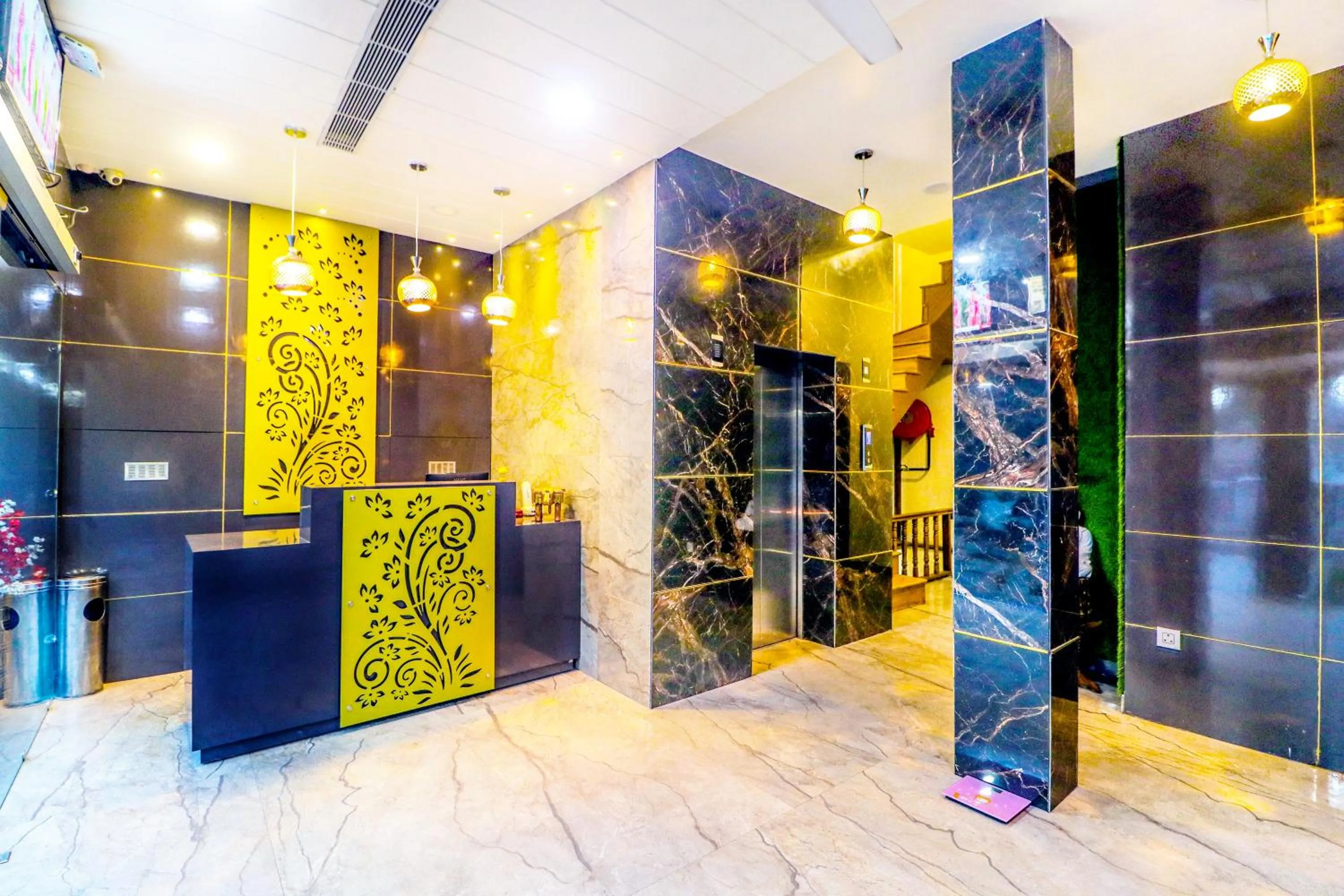 Lobby or reception in Hotel City Castle