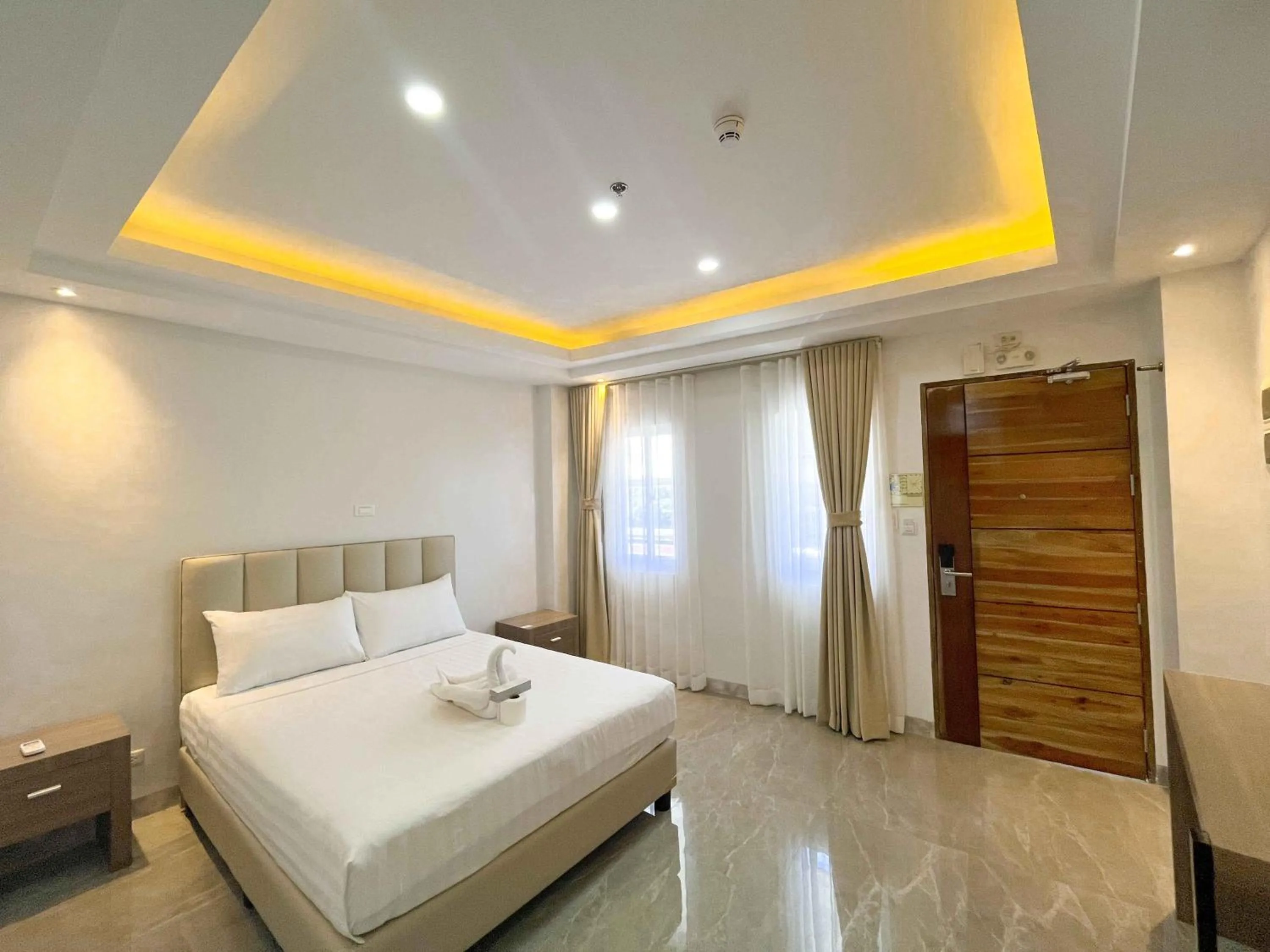 D' Elmer's Place Hotel