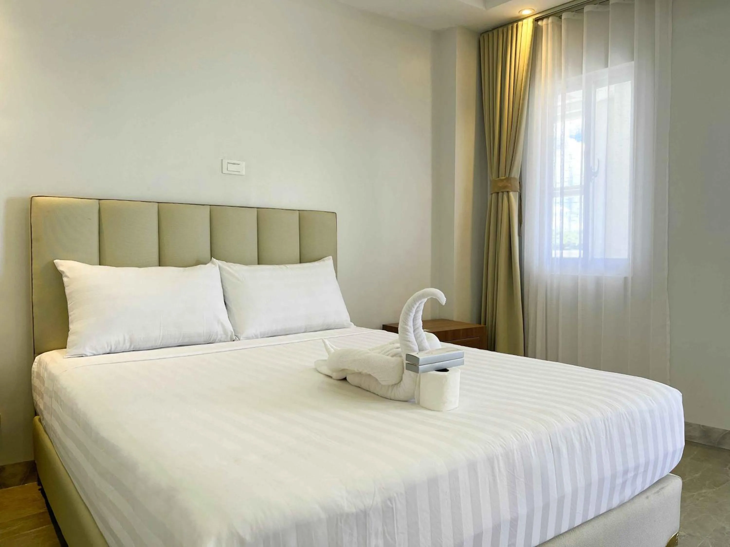D' Elmer's Place Hotel