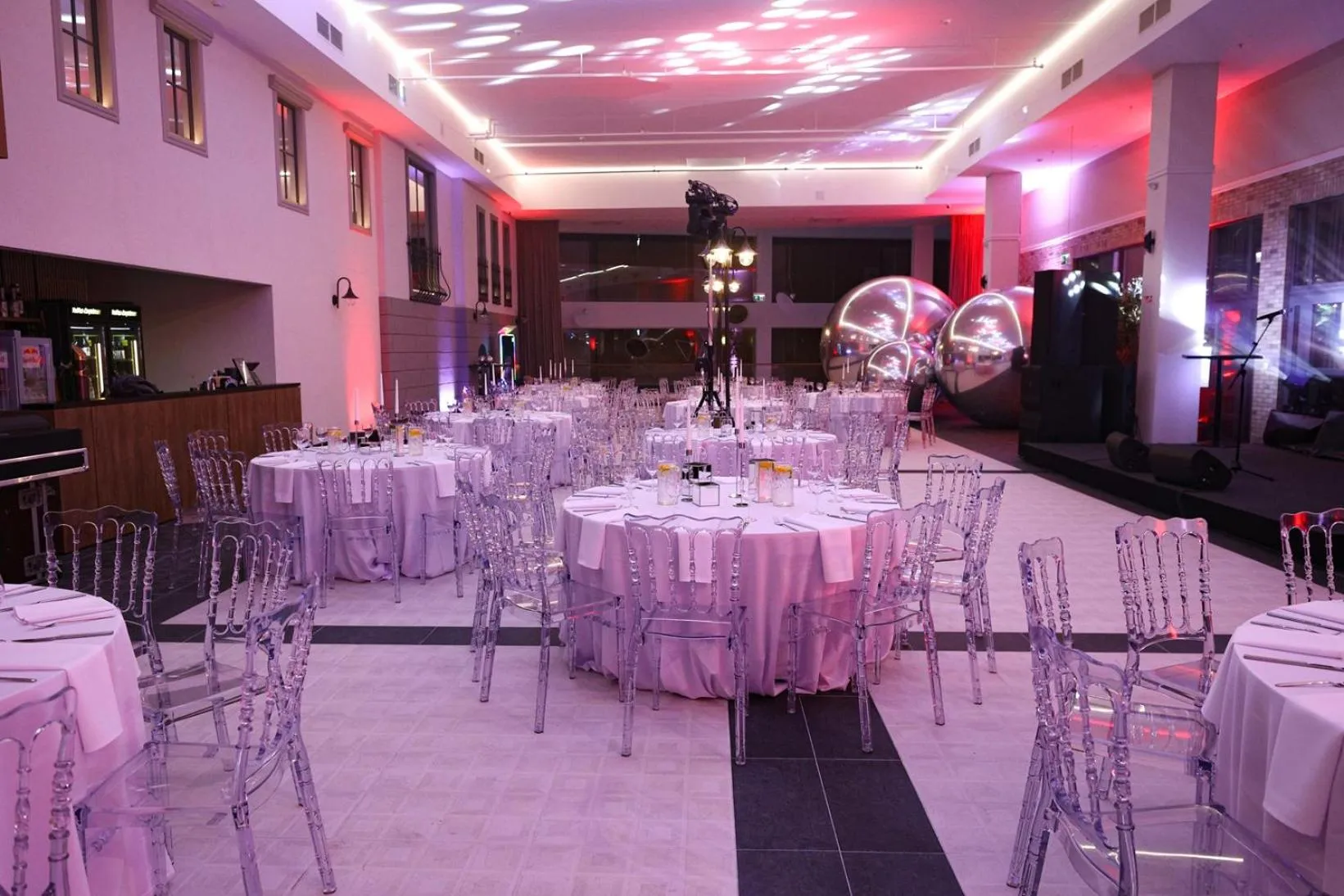 Dinner in Suncity Hotel & SPA