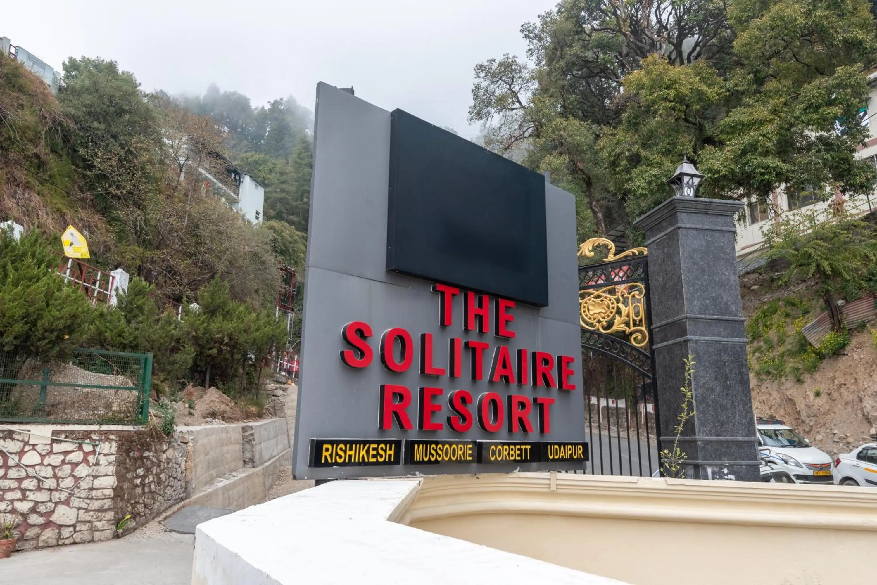 Lawrence Solitaire Resort, Mall road, Mussoorie