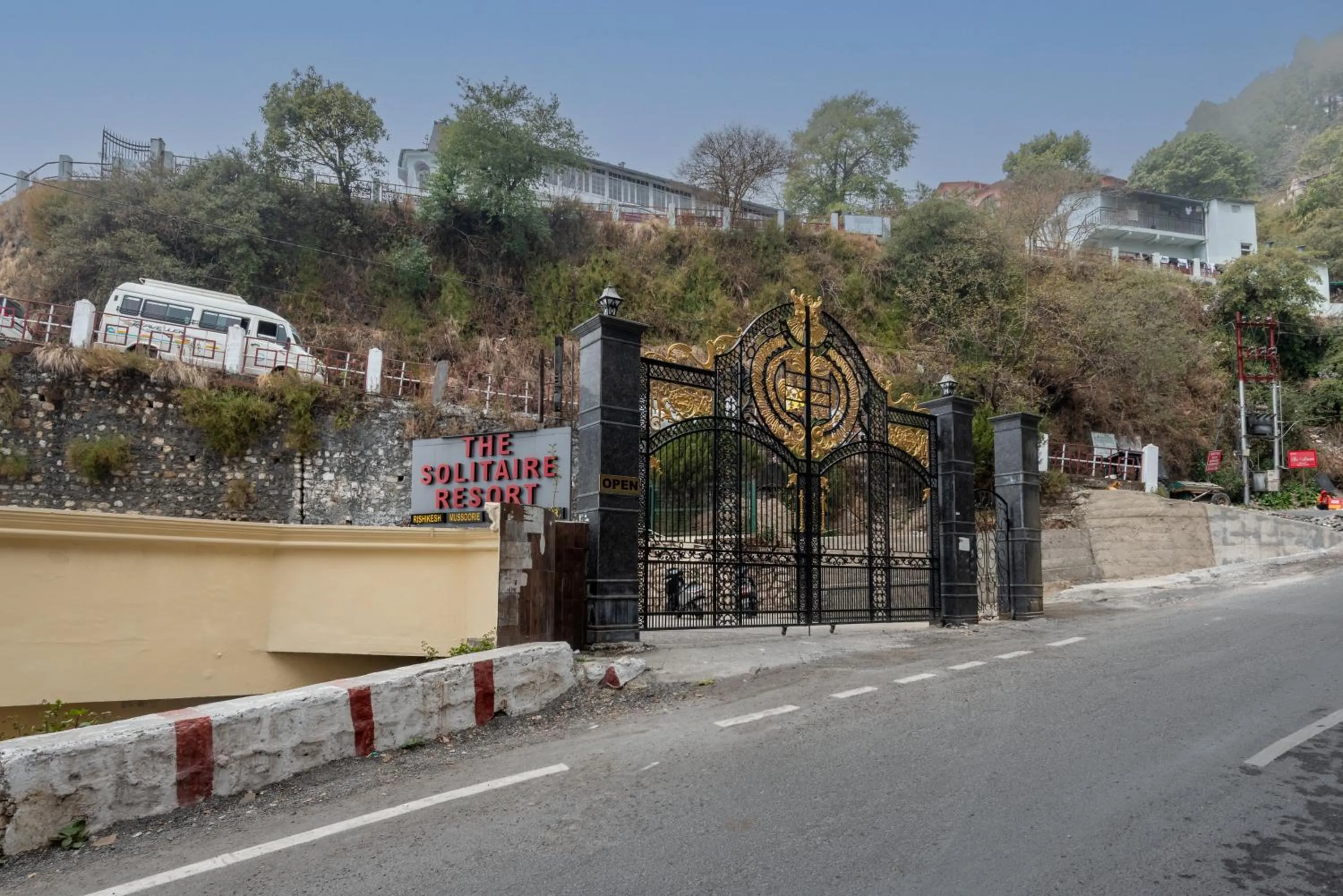 Lawrence Solitaire Resort, Mall road, Mussoorie