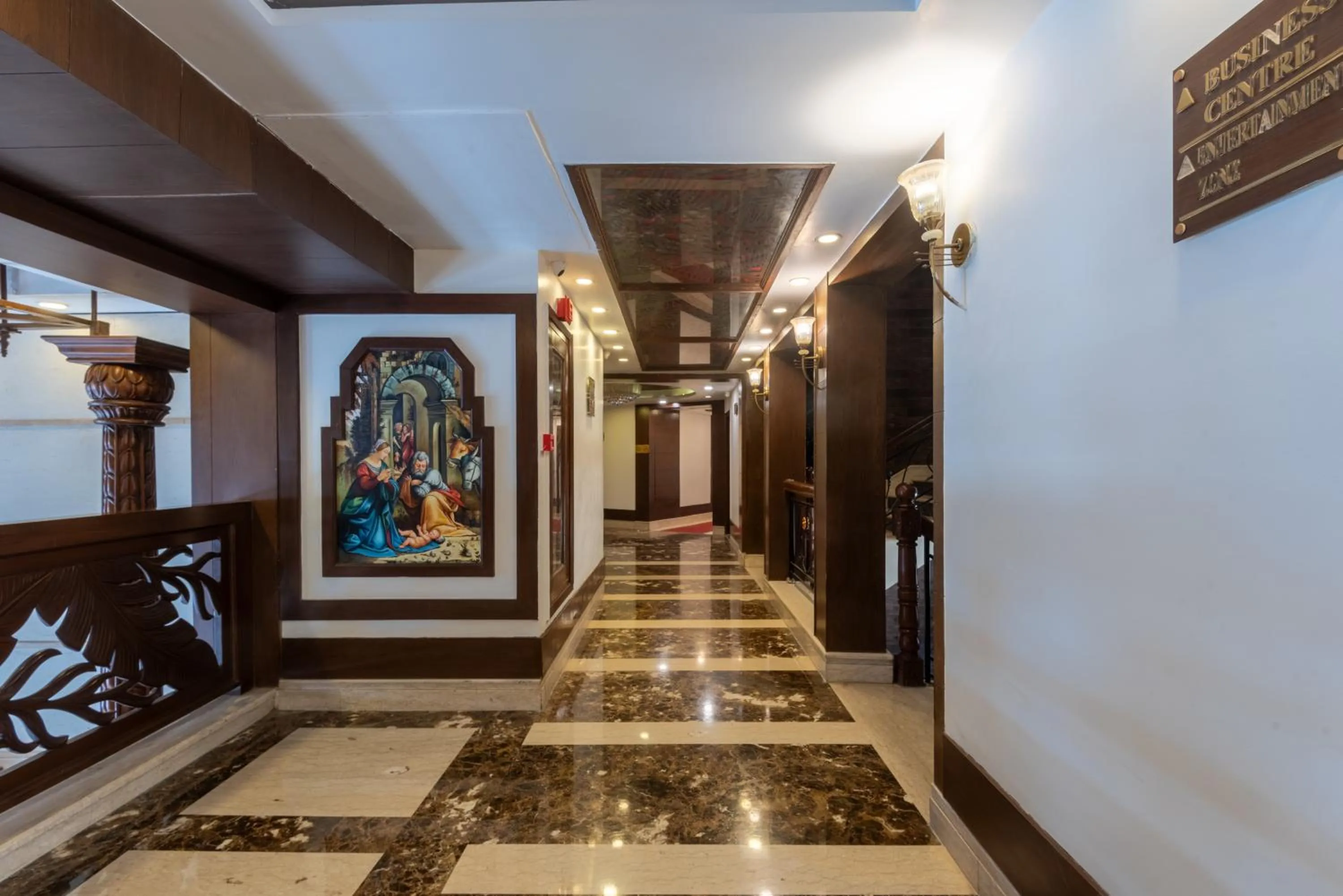 Lawrence Solitaire Resort, Mall road, Mussoorie