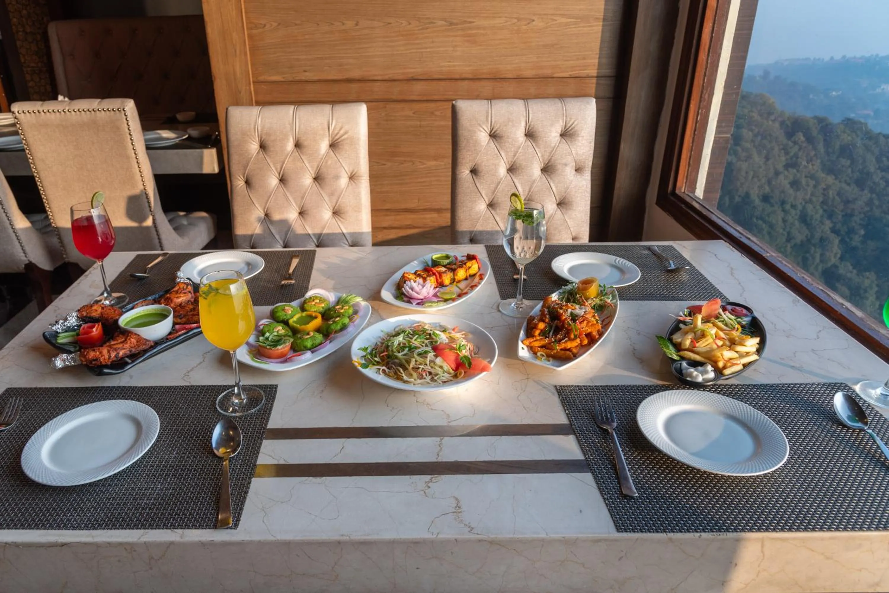 Lawrence Solitaire Resort, Mall road, Mussoorie