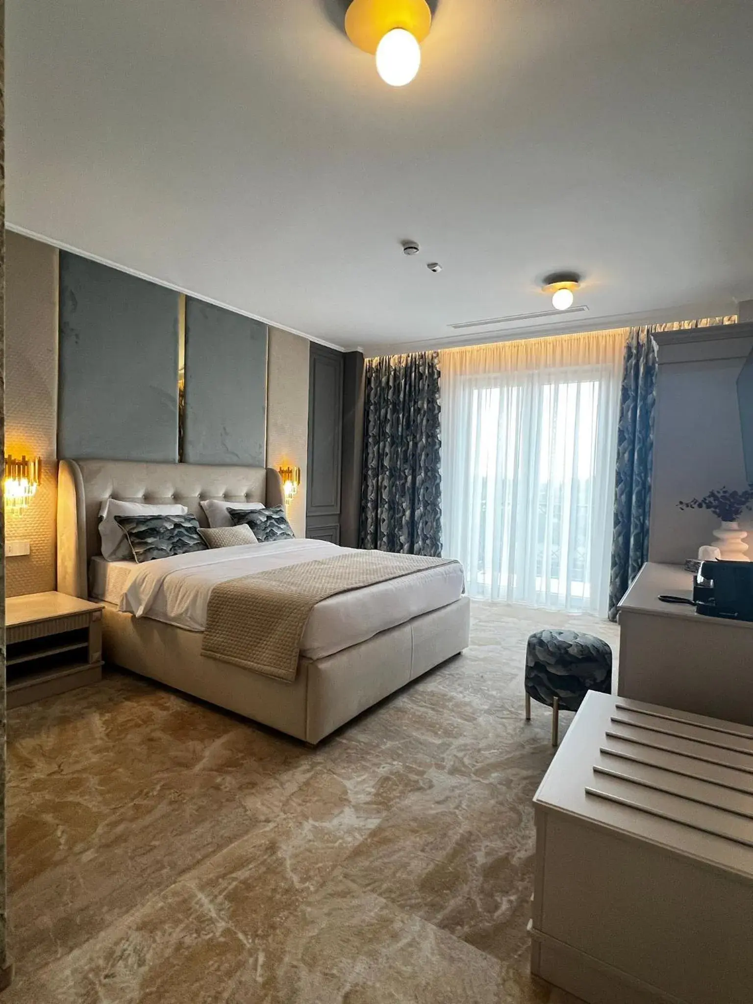 Deluxe Apartment in Boutique Hotel Balș Deluxe Apartment in Boutique Hotel Balș