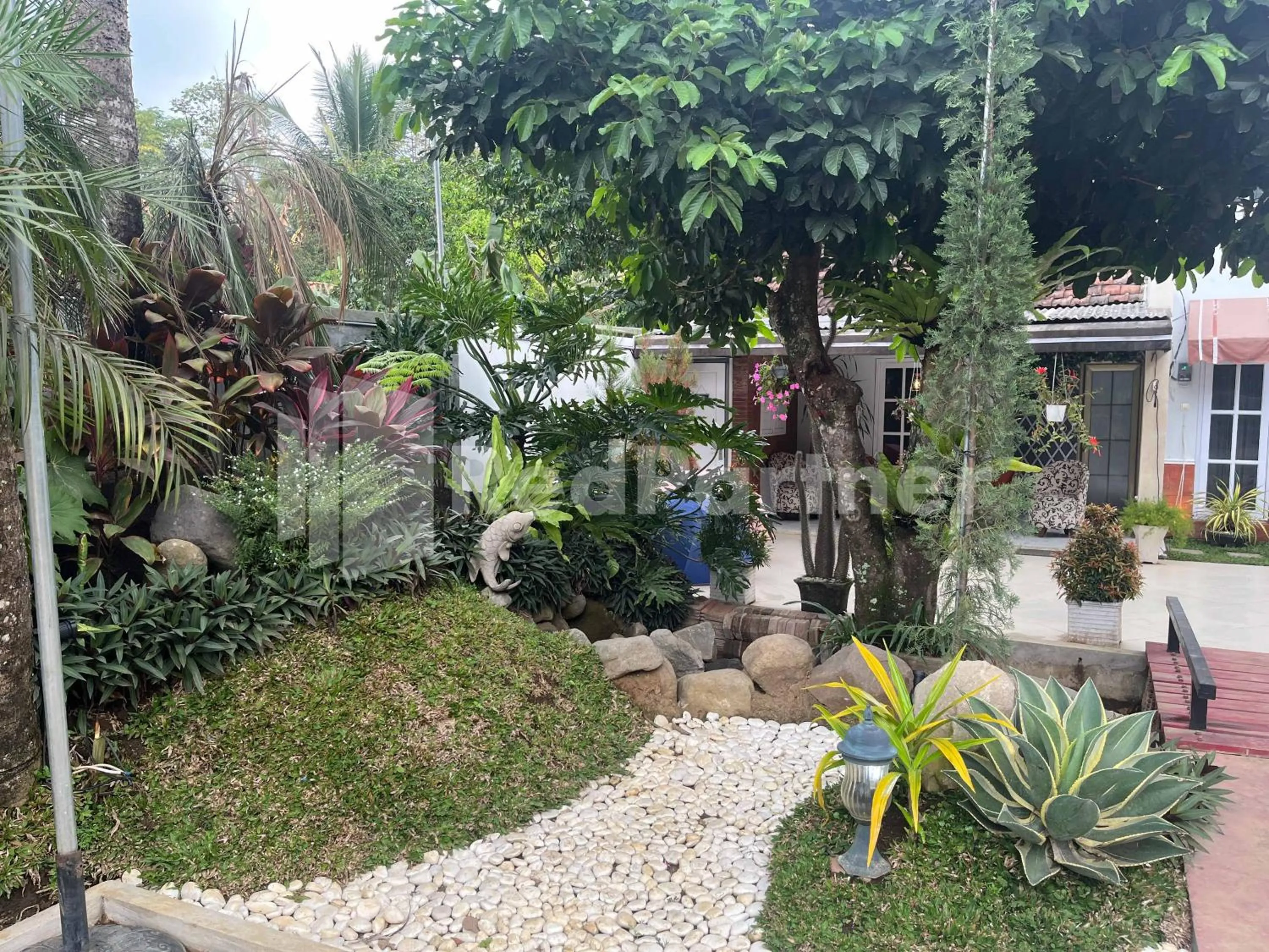 Villa Layar Selorejo Mitra RedDoorz