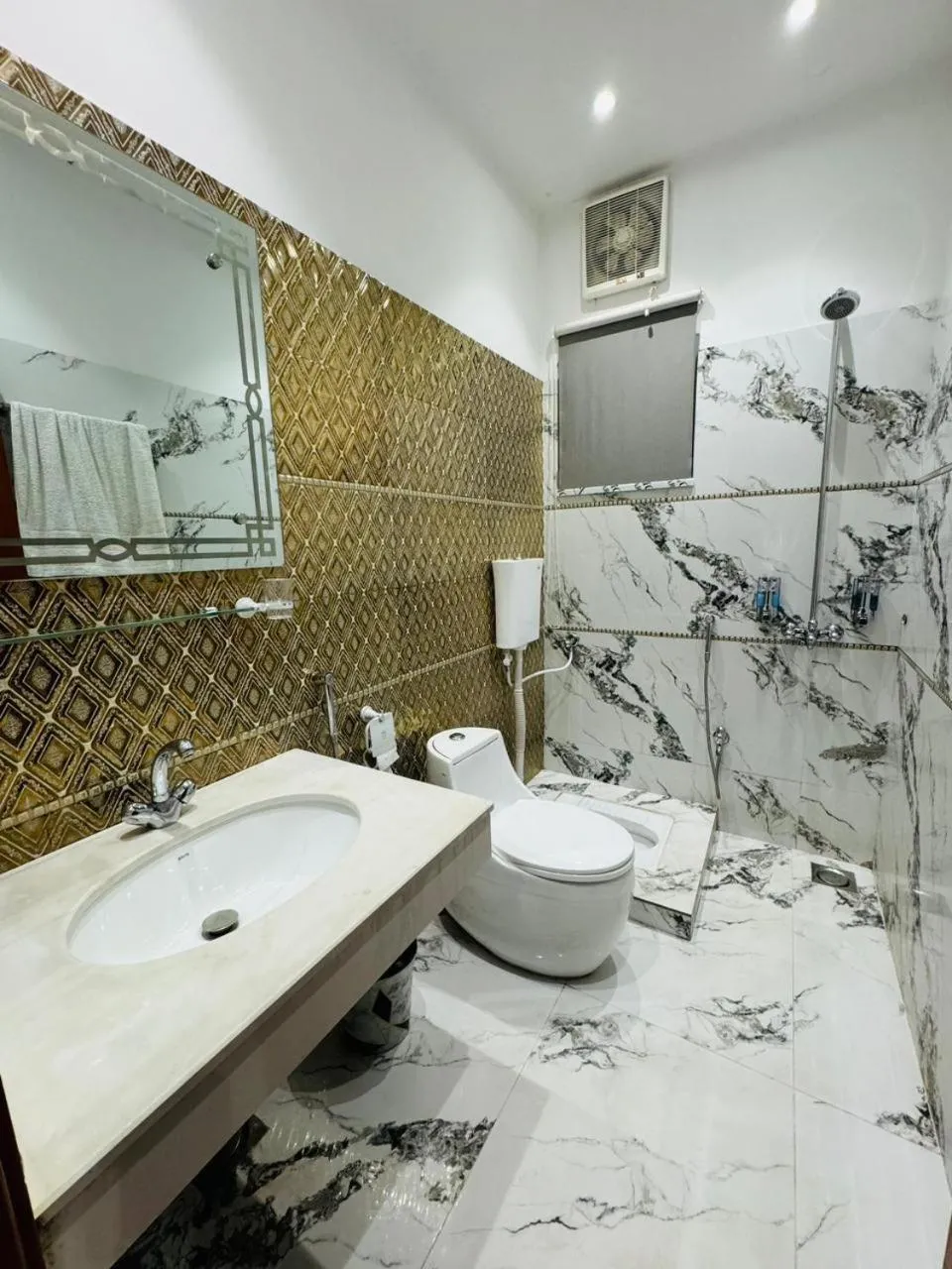 Bedroom in Multan Swiss Hotel
