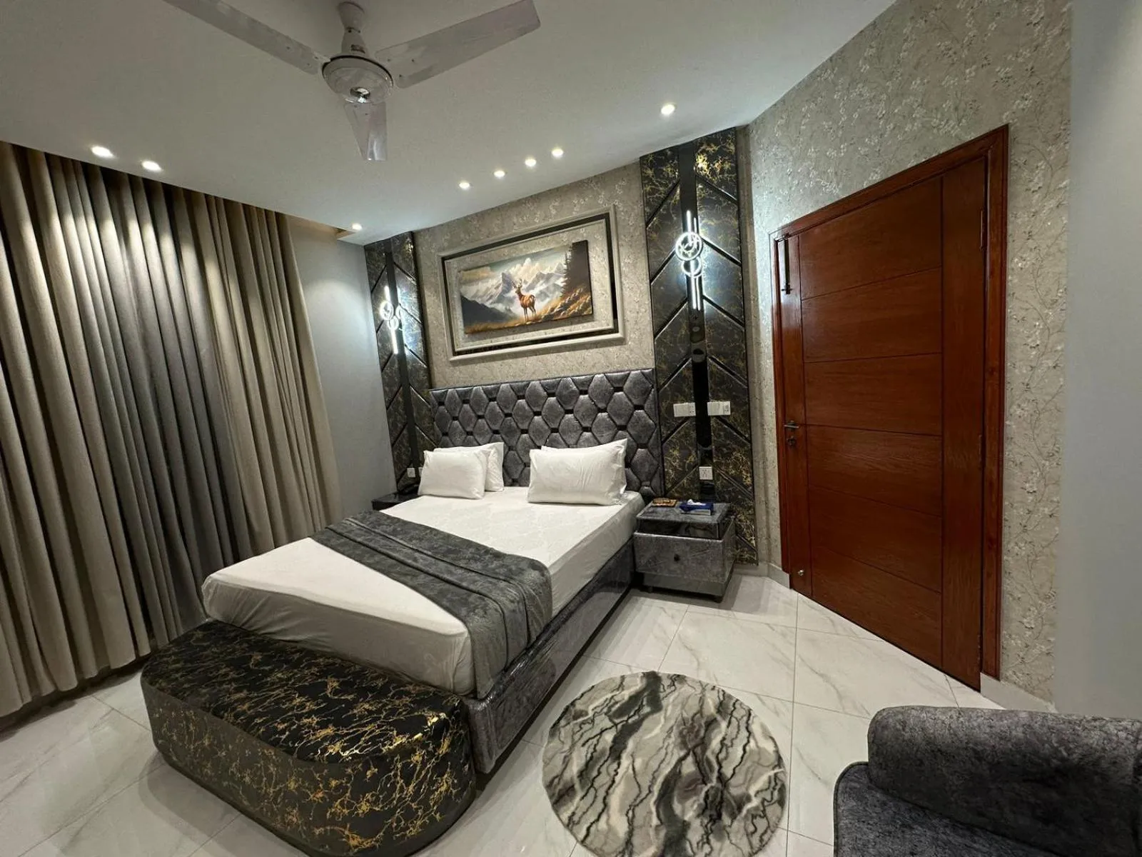 Bed in Multan Swiss Hotel
