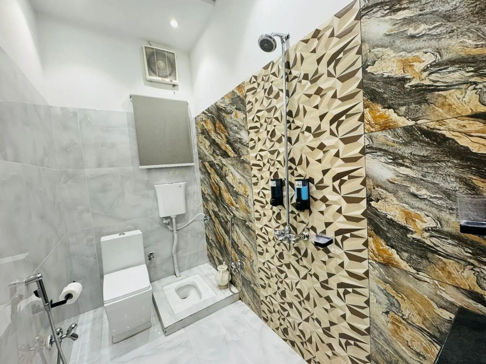 Shower in Multan Swiss Hotel