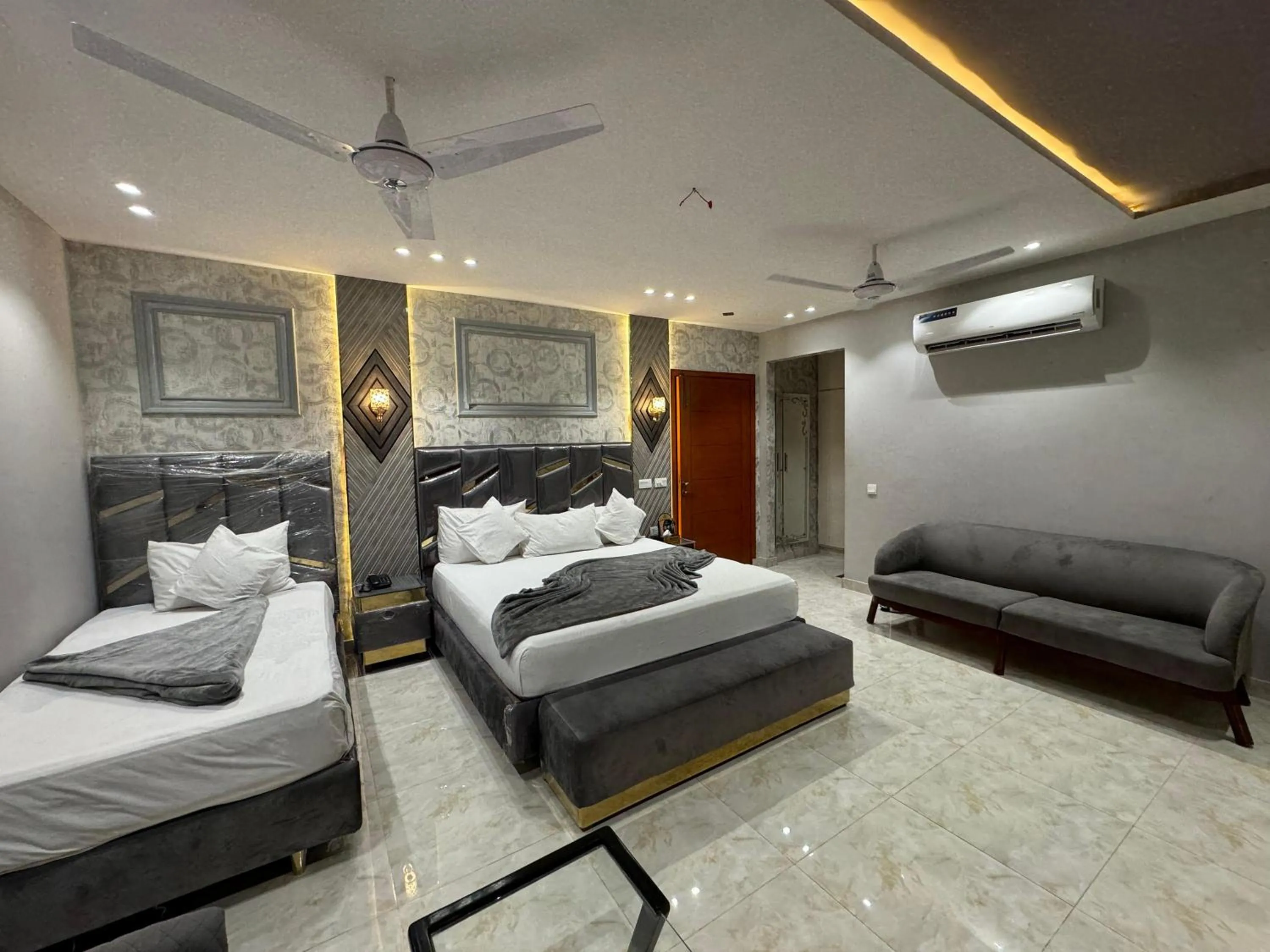 Bed in Multan Swiss Hotel