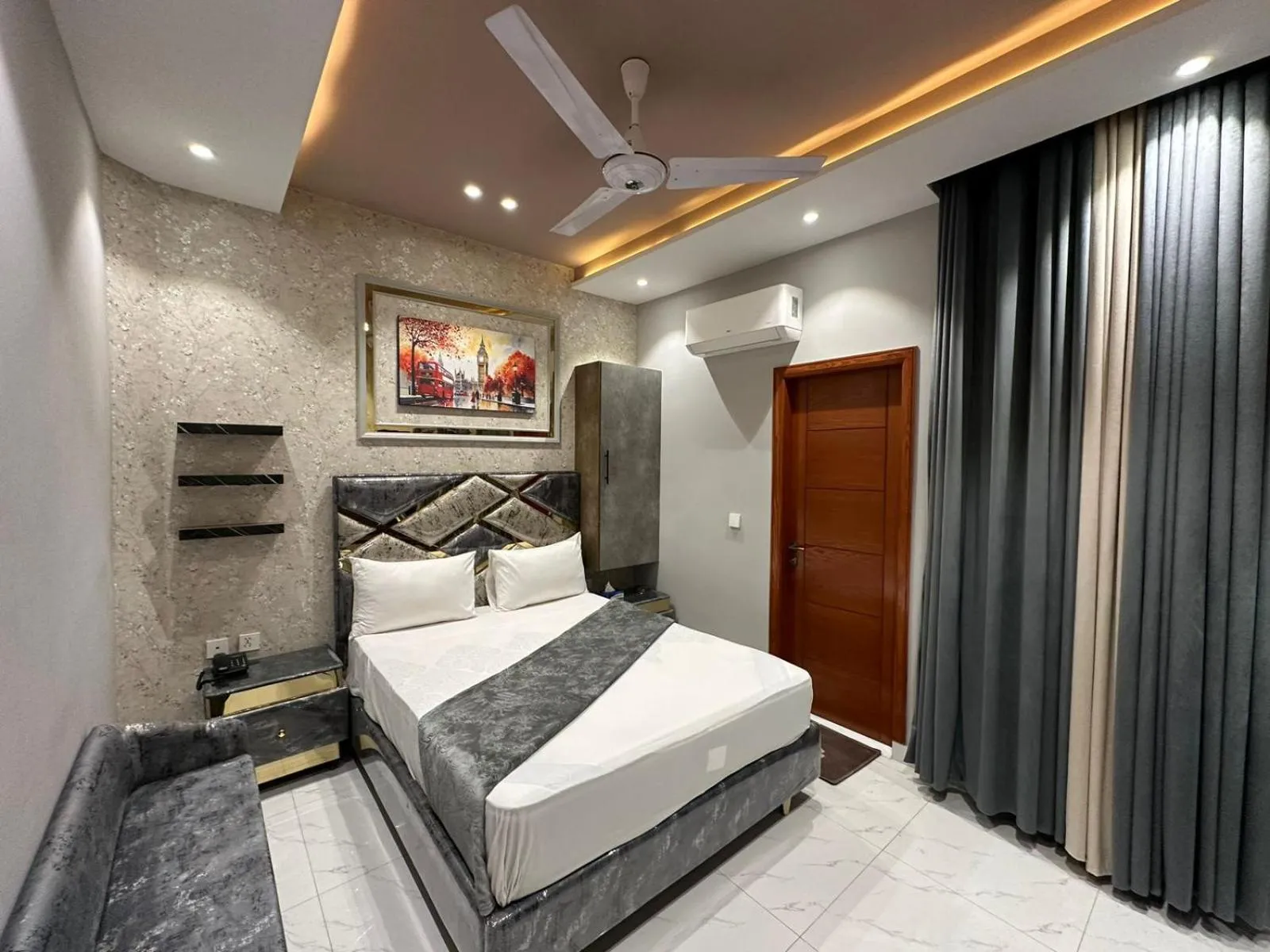 Bed in Multan Swiss Hotel