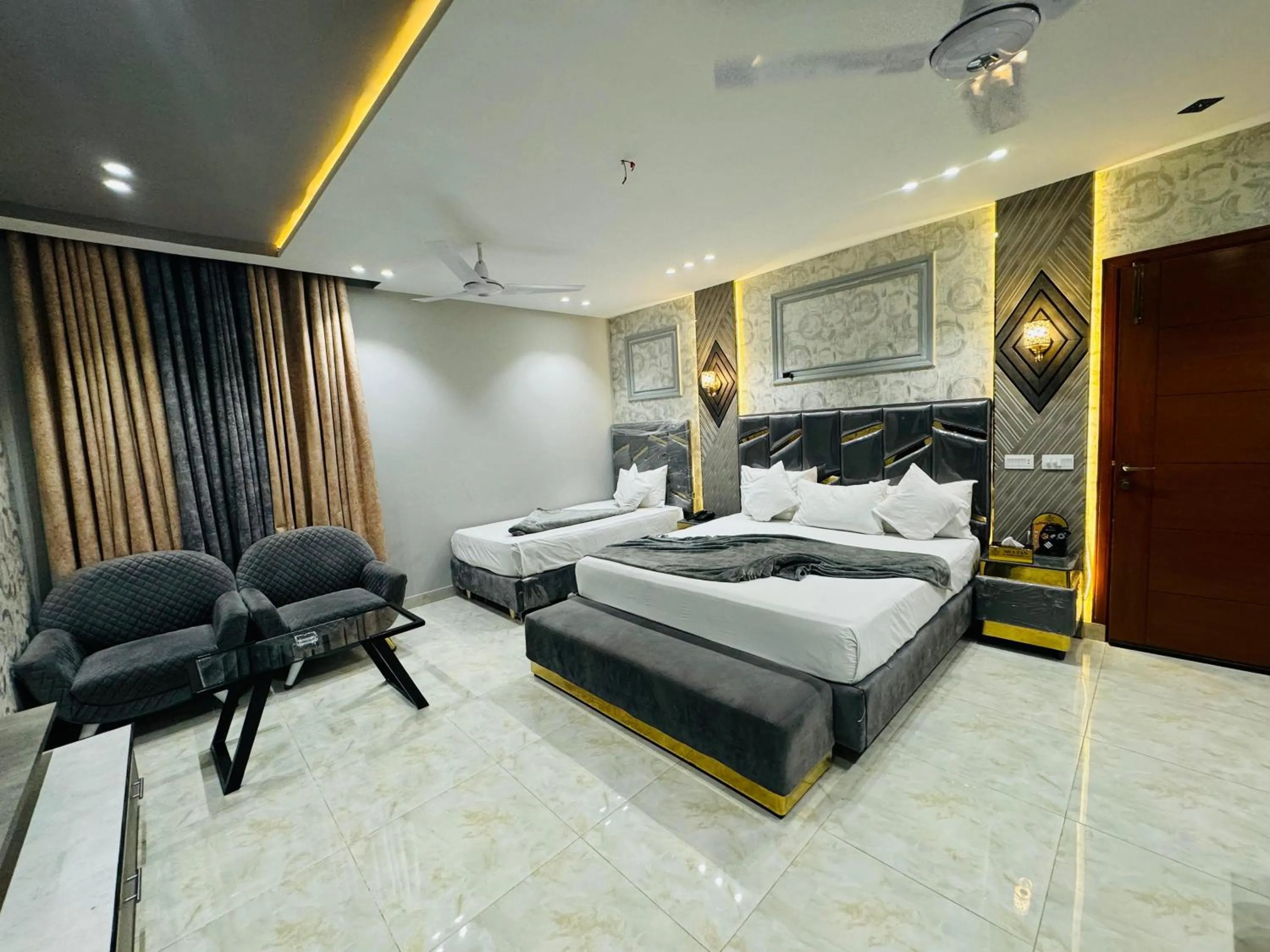 Bed in Multan Swiss Hotel