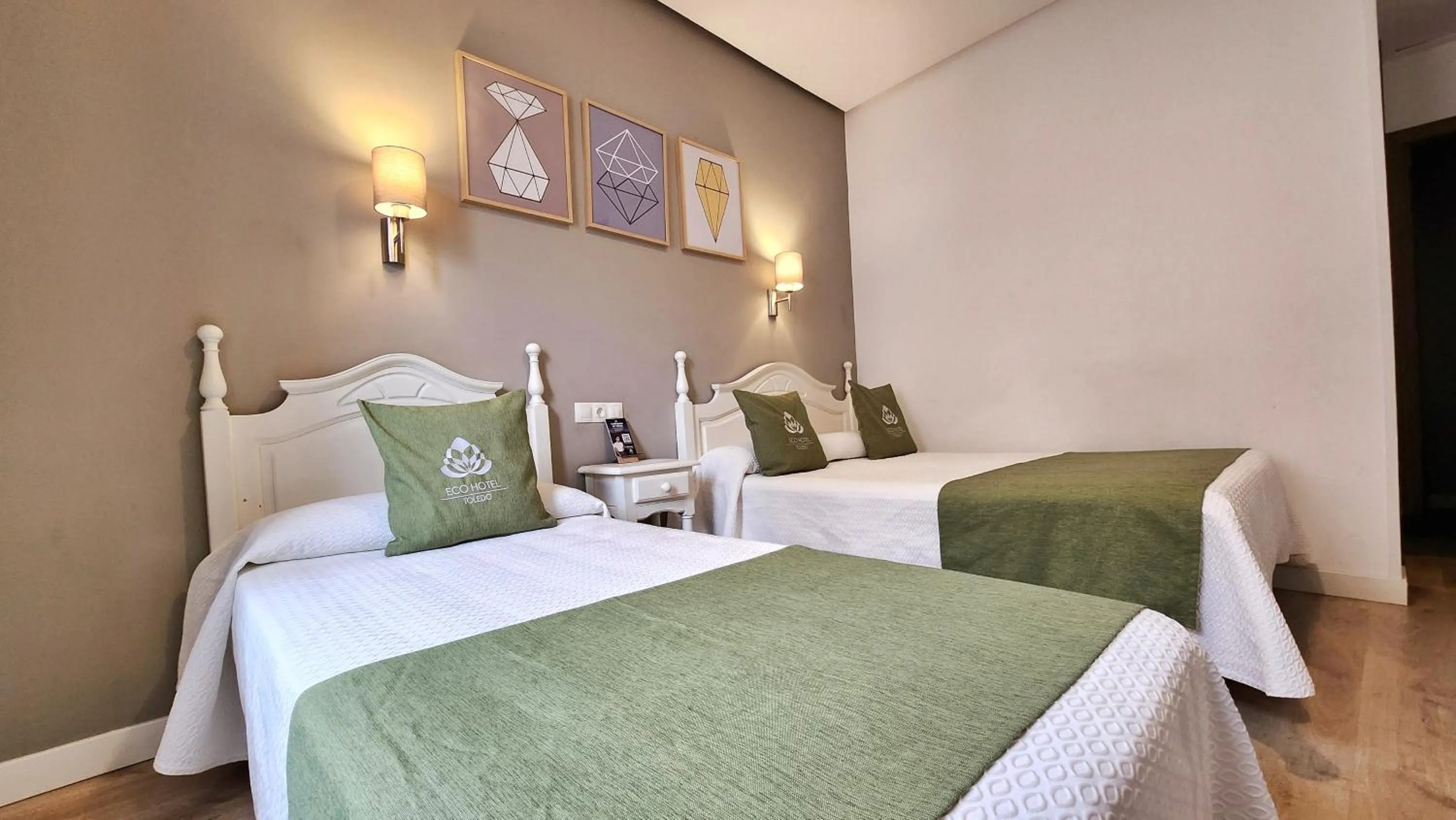 Bed in Eco Hotel Toledo