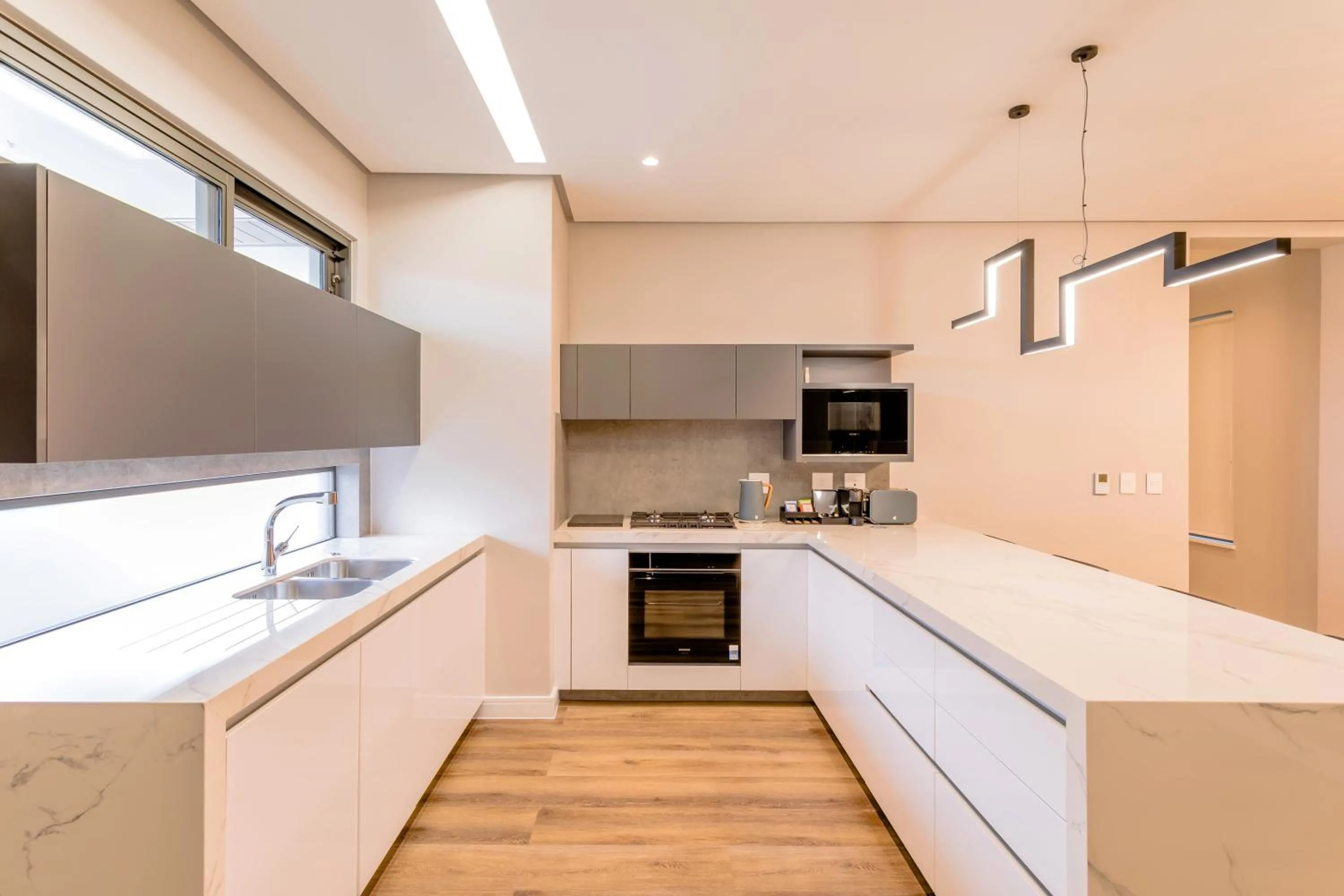 Kitchen or kitchenette in Steyn City Hotel by Saxon