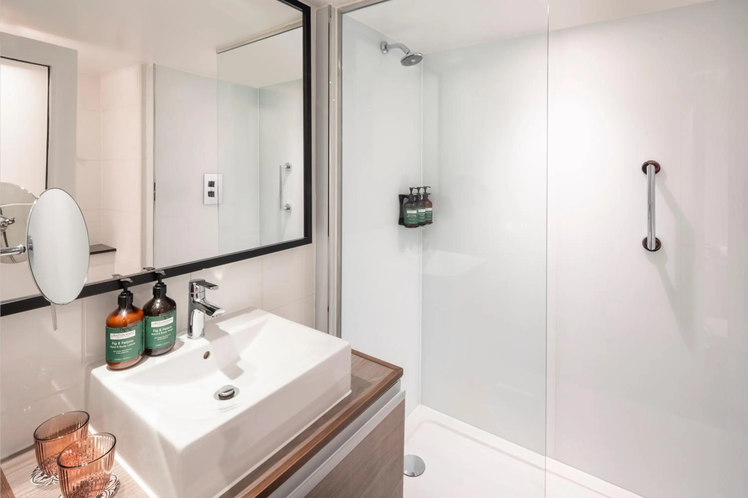 Bathroom in Crowne Plaza Stratford-upon-Avon by IHG